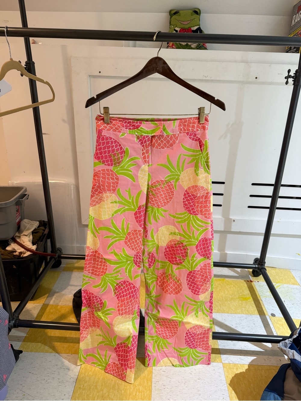 Lilly Pulitzer Pink Pineapple Print Wide Leg Pants Size 4
